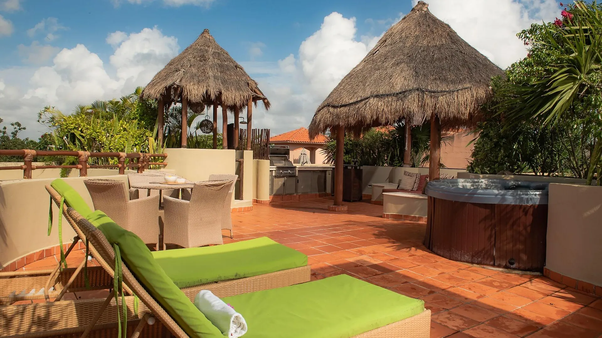 Maya Villa Condo Hotel And Beachclub Playa del Carmen