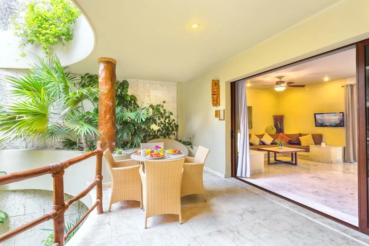 ****  Maya Villa Condo Hotel And Beachclub Playa del Carmen Mexique